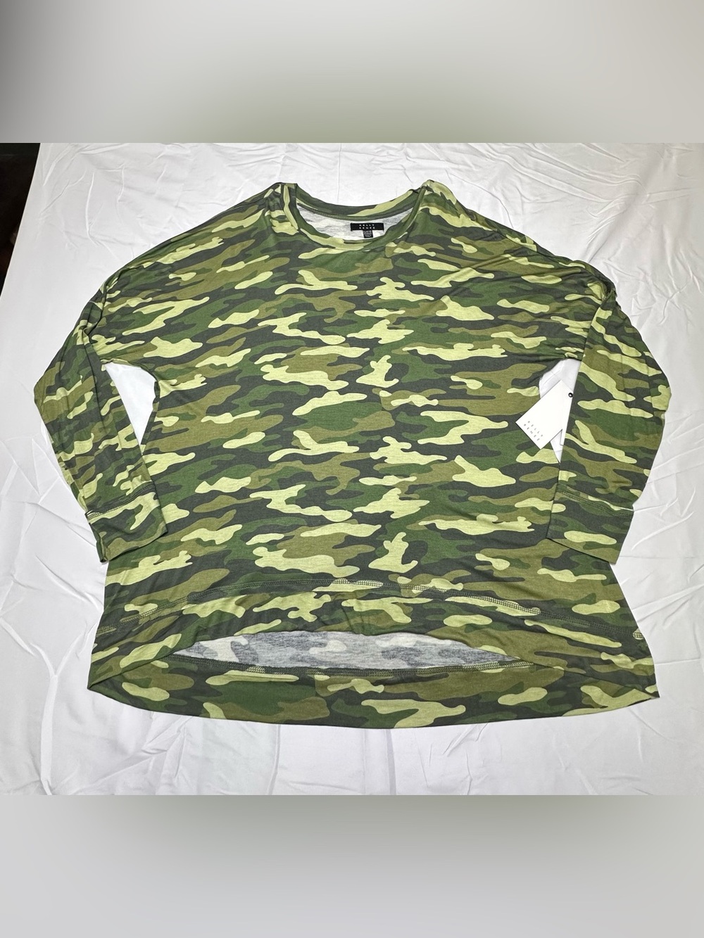 Women’s Camouflage Long Sleeve Shirt - Green Camo